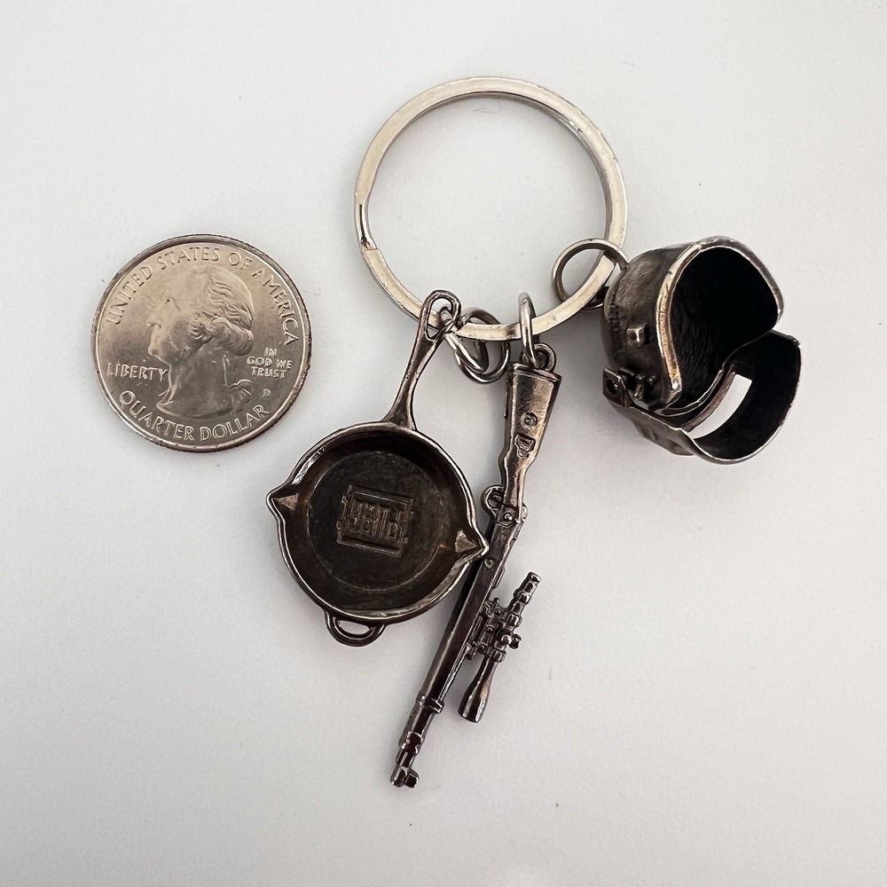 Lot of 3 Vintage Charms Helmet Gun Pan Bronze Tone Pendant PUBG Keychain Metal - Picture 9 of 10